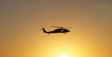 Sisam Adası'ndaki yangın söndürme çalışmalarına katılan helikopter düştü