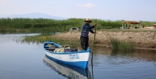Beyşehirli balıkçılara konteyner desteği