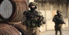 İsrail ordusu Batı Şeria'da 22 Filistinliyi gözaltına aldı