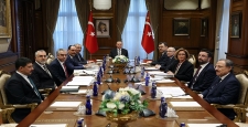Cumhurbaşkanı Erdoğan, Cumhurbaşkanlığı Politika Kurulu başkanvekilleriyle bir araya geldi