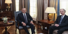 Dışişleri Bakanı Çavuşoğlu, BM Genel Sekreteri'nin Suriye Özel Temsilcisi'yle görüştü